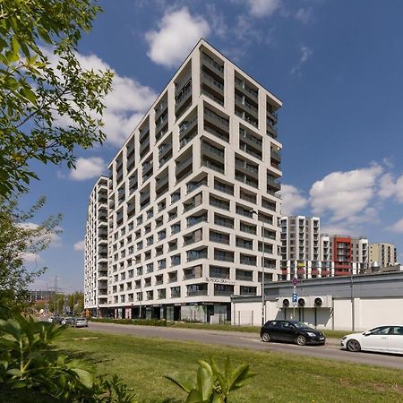 City Centre & Modern Quiet Apartment With Parking By Renters Prestige Красков Екстериор снимка